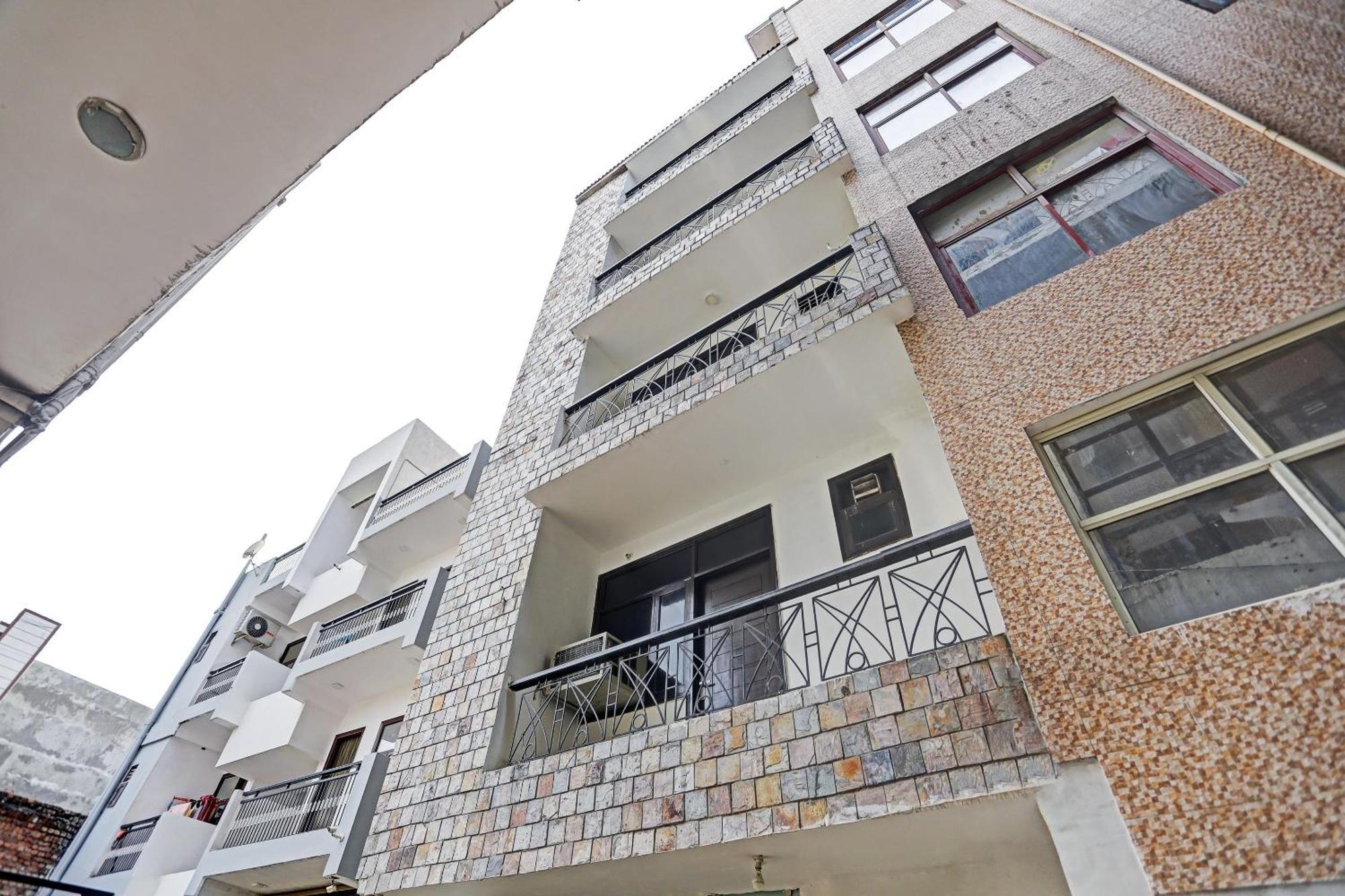 Collection O Agniv Residency Near Saket Metro Ξενοδοχείο Νέο Δελχί Εξωτερικό φωτογραφία