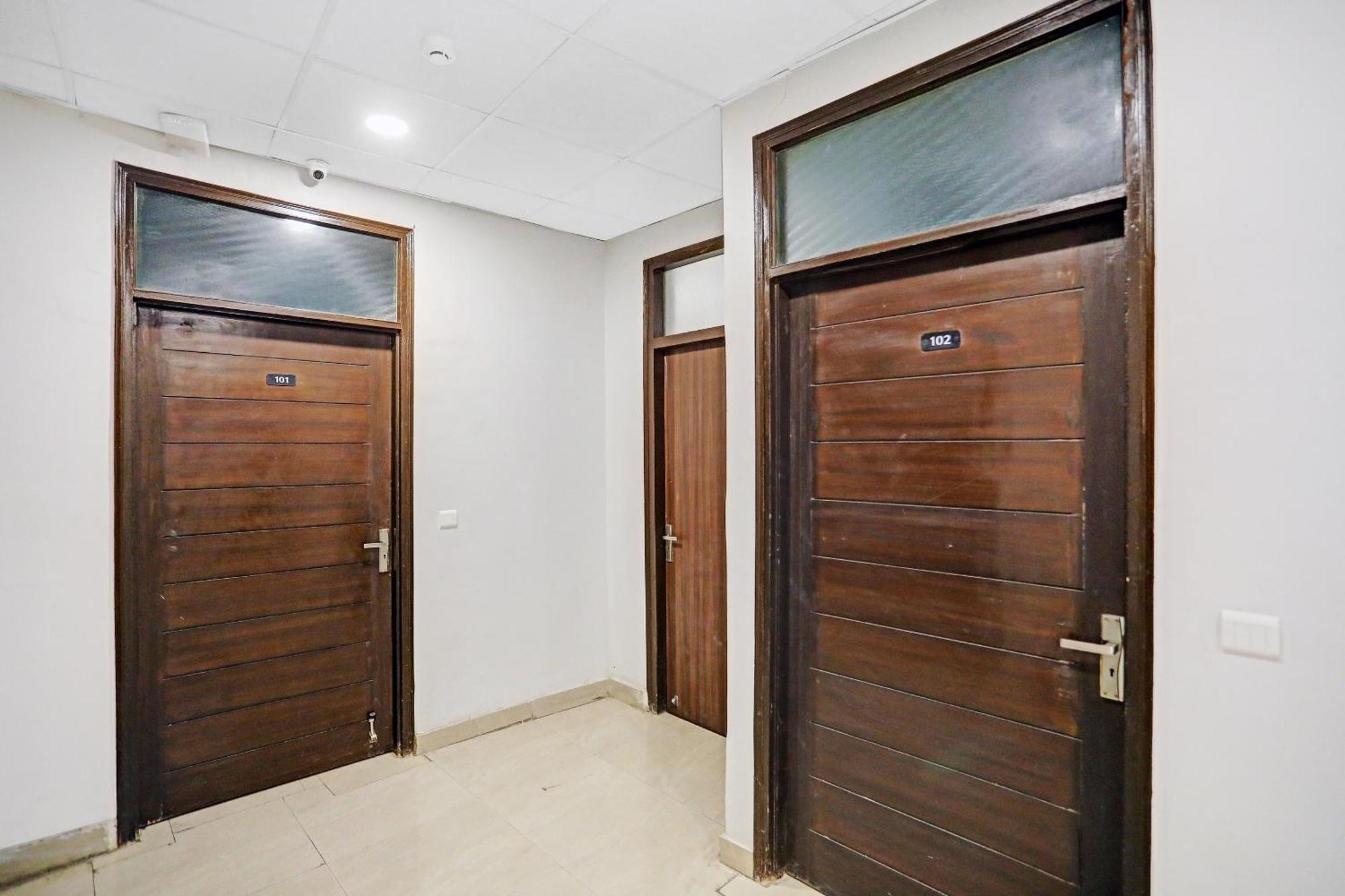 Collection O Agniv Residency Near Saket Metro Ξενοδοχείο Νέο Δελχί Εξωτερικό φωτογραφία